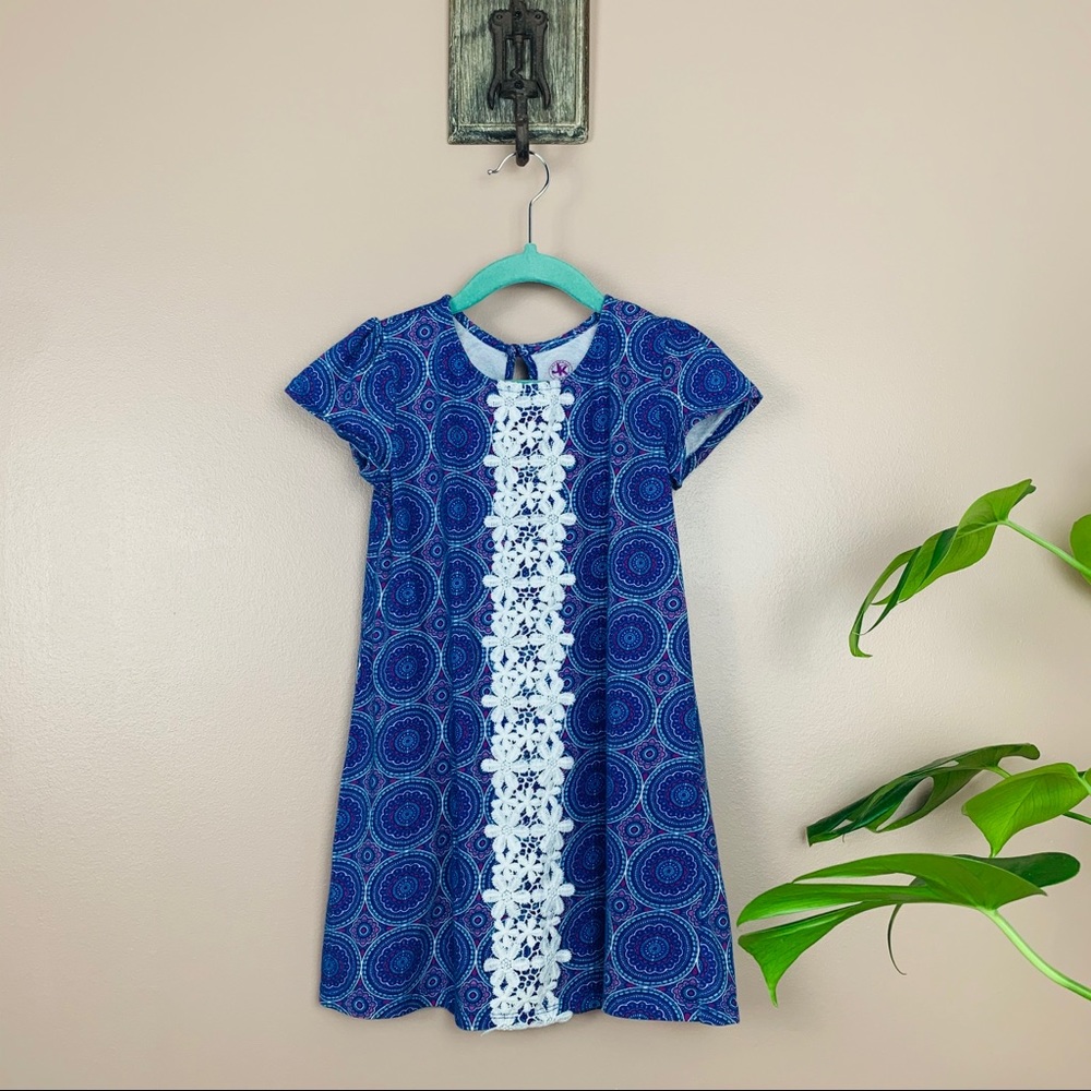 Girl dress